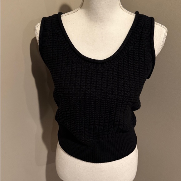 Quince NWT 100% organic cotton waffle stitch sweater tank size large - Picture 8 of 14